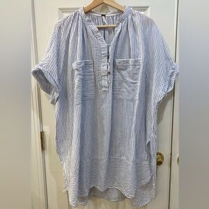 Free People Linen/Cotton blend Tunic, M 💙🤍
